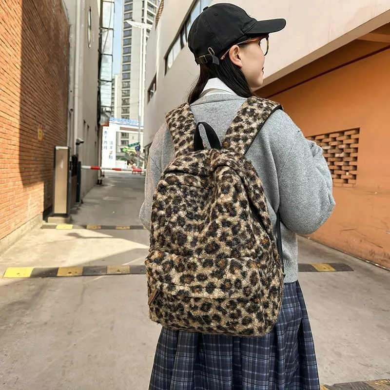 Cute Backpack Fuzzy Cheetah Shoulder Bag, Y2k Purse Fleece Chic Bookbag Trendy Aesthetic Coquette Daypack 90s Purse (Brown)