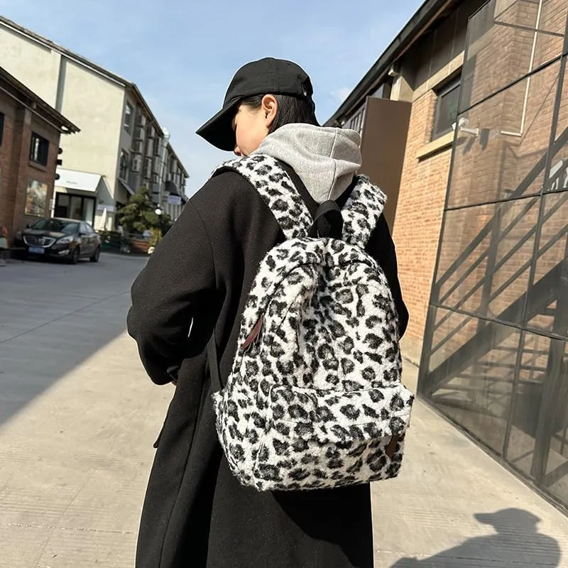 Cute Backpack Fuzzy Cheetah Shoulder Bag, Y2k Purse Fleece Chic Bookbag Trendy Aesthetic Coquette Daypack 90s Purse (White)