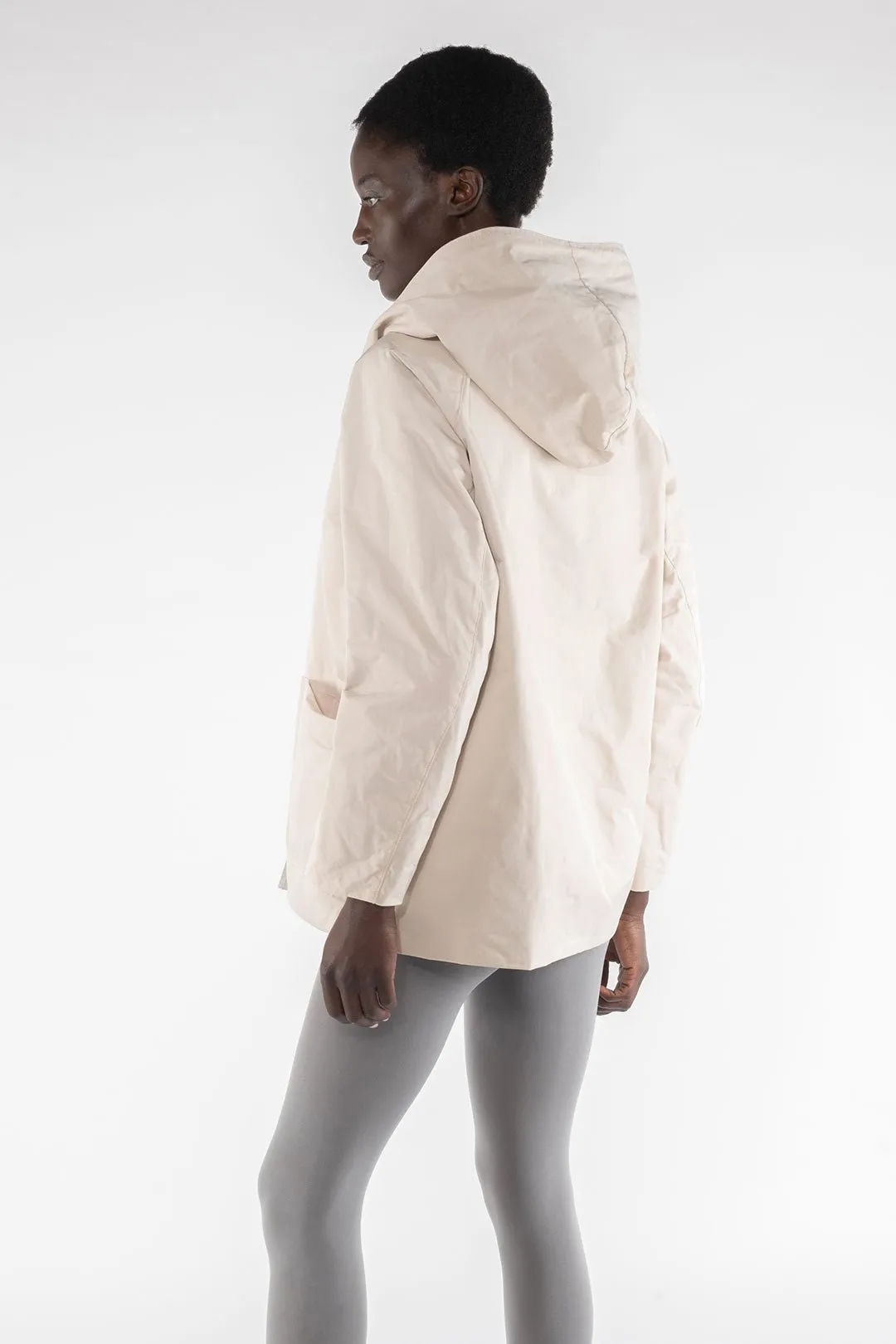 Memory Nylon Reversible Hooded Jacket - Panna