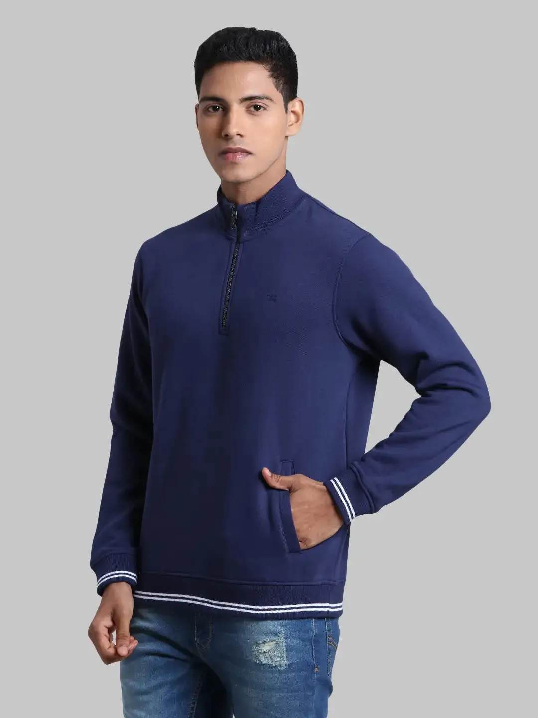 Men Blue Tailored Fit Solid Cotton Full Sleeve Henley Neck Collar Sweatshirts