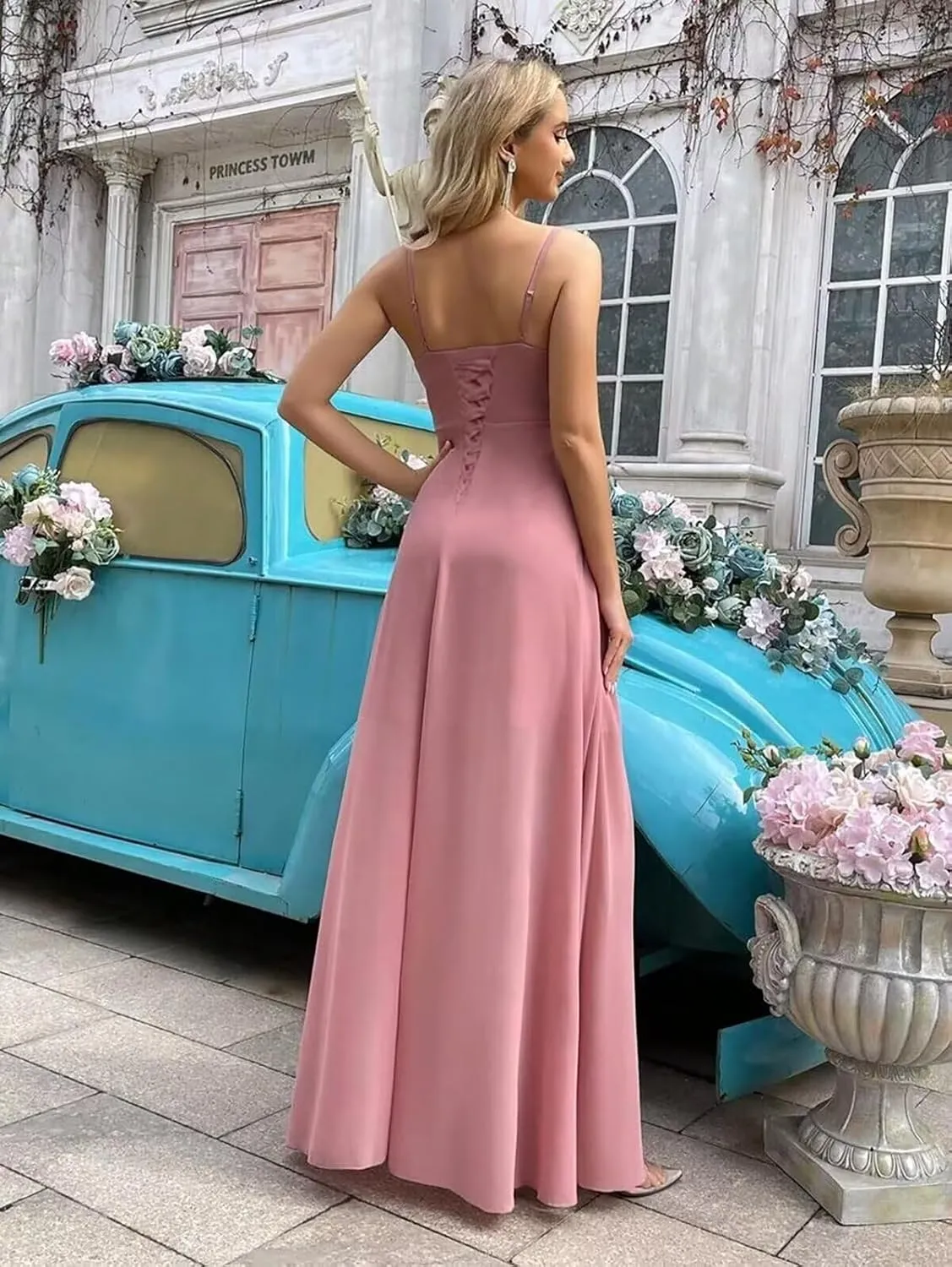 Pleated Chiffon Bridesmaid Dresses Long Spaghetti Strap A Line Formal Party Gowns for Women with Slit