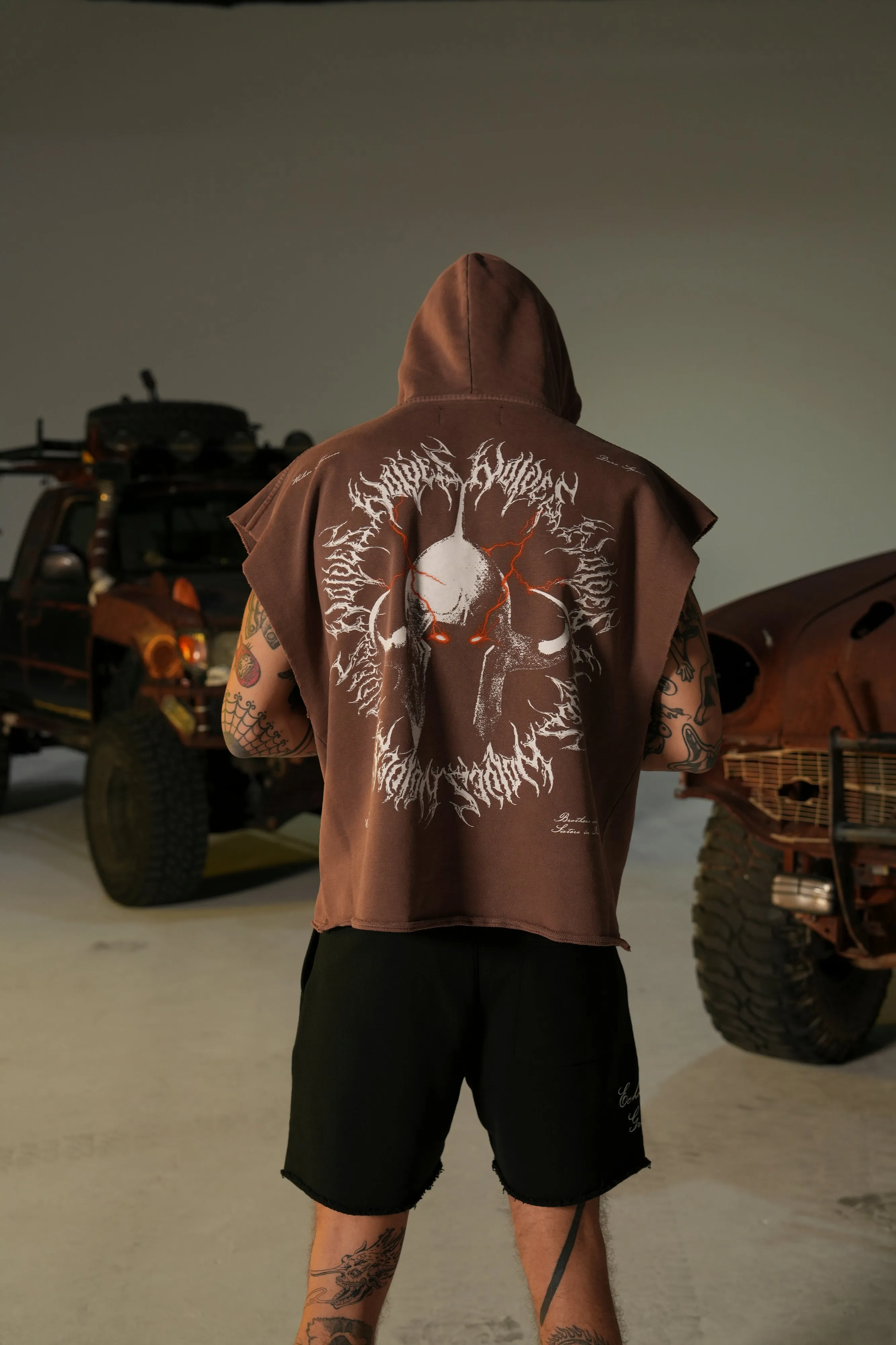 Ragnarok "Grunge" Cut-Off Hoodie in Norse Brown