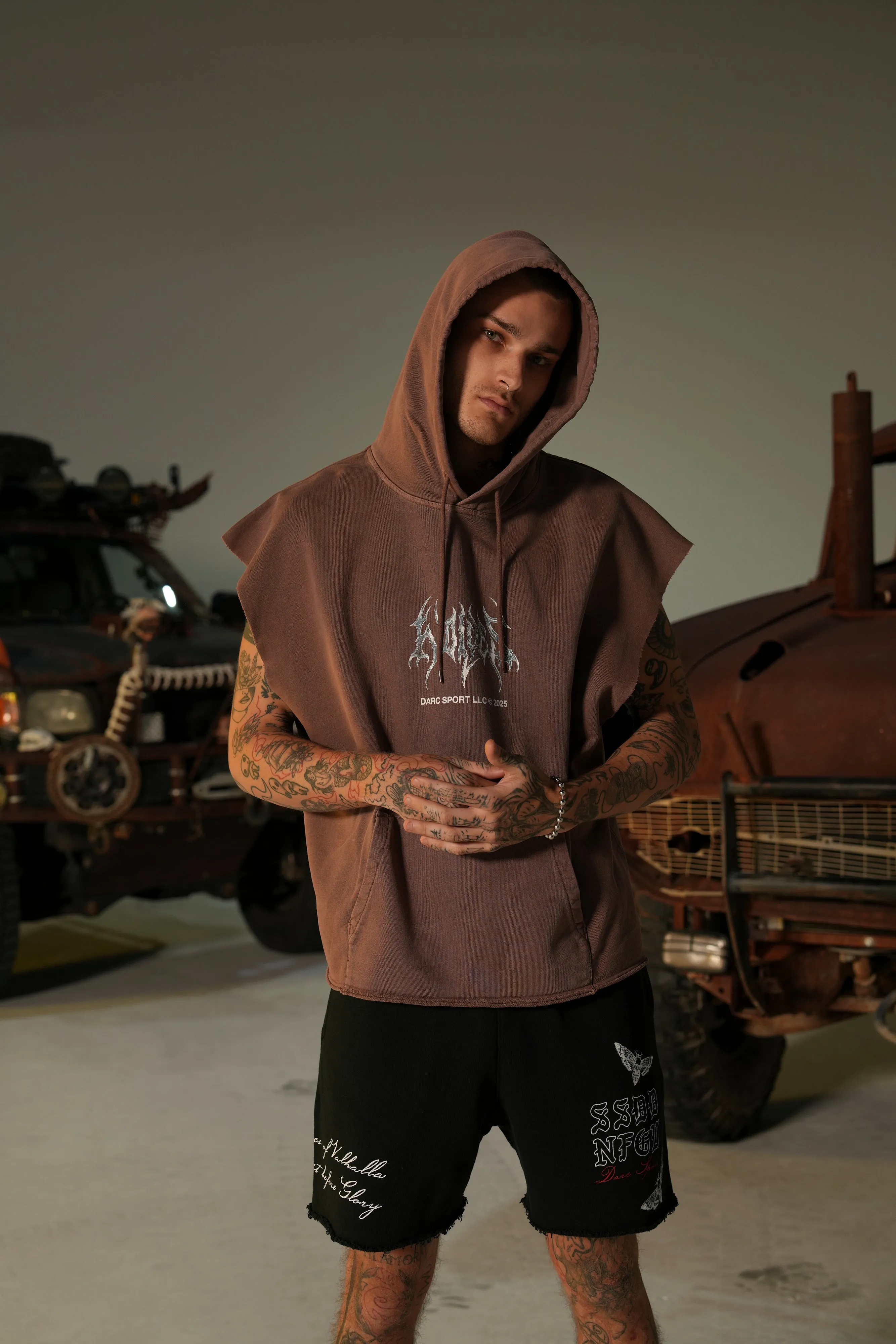 Ragnarok "Grunge" Cut-Off Hoodie in Norse Brown