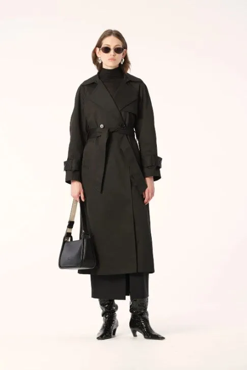 Shiro Trench Black